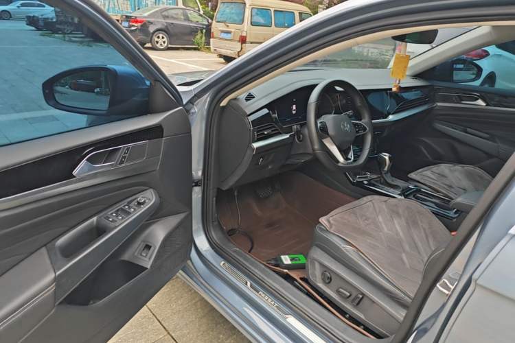 Used Volkswagen Passat 2023 Revised 330TSI Starry Elite Edition Driver Seat
