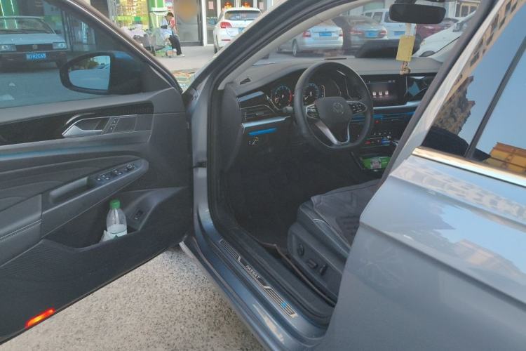 Used Volkswagen Passat 2023 Revised 330TSI Starry Elite Edition Driver Seat