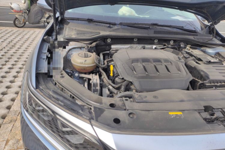 Used Volkswagen Passat 2023 330TSI Prestige Edition Engine Bay Right