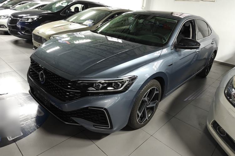 Used Volkswagen Passat 2023 Restyled 330TSI Starry Luxury Edition Guazi used car, China used car export, Used car for sale, Used  cars, Cheapest cars for sale