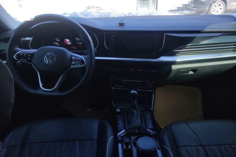 Used Volkswagen Passat 2023 330TSI Starry Luxury Edition Interior 2
