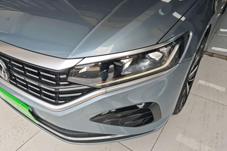 Used Volkswagen Passat 2023 Revised 330TSI Elite Edition Left Front Headlight