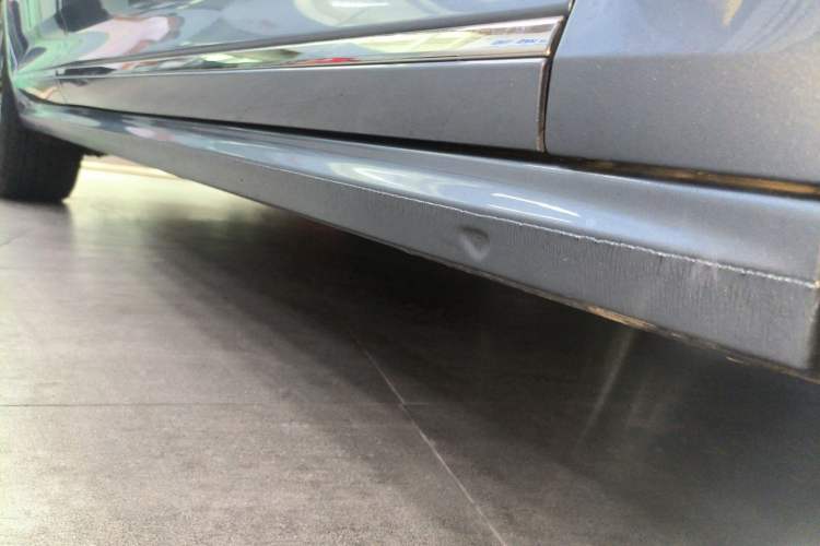 Used Volkswagen Passat 2023 Revised 330TSI Elite Edition Right Side Sill