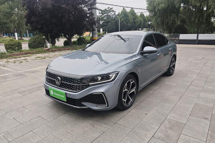 Used Volkswagen Passat 2023 Revised 330TSI Starry Elite Edition Guazi used car, China used car export, Used car for sale, Used cars, Cheapest cars for sale