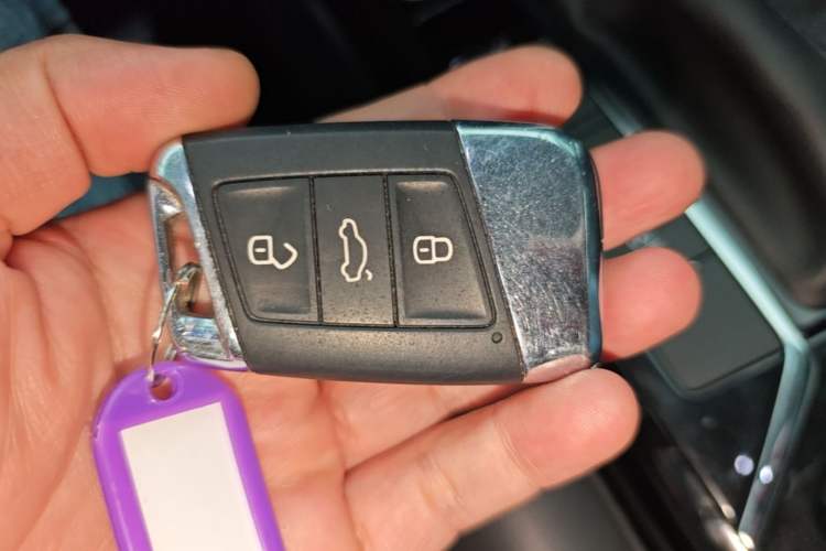Used Volkswagen Passat 2023 Revised 330TSI Elite Edition Vehicle Key