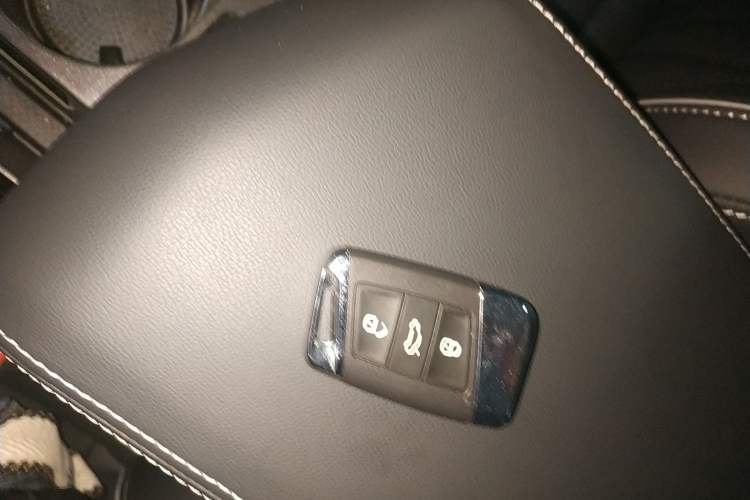 Used Volkswagen Passat 2023 330TSI Starry Luxury Edition Vehicle Key