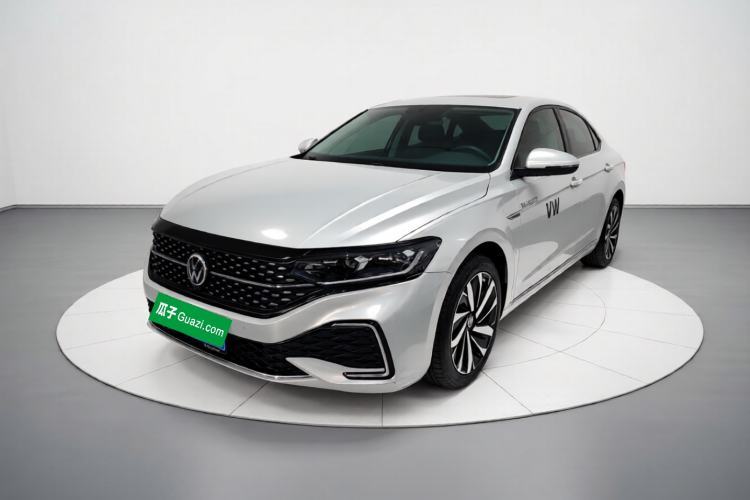 Used Volkswagen Passat 2023 330TSI Starry Elite Edition Guazi used car, China used car export, Used car for sale, Used  cars, Cheapest cars for sale