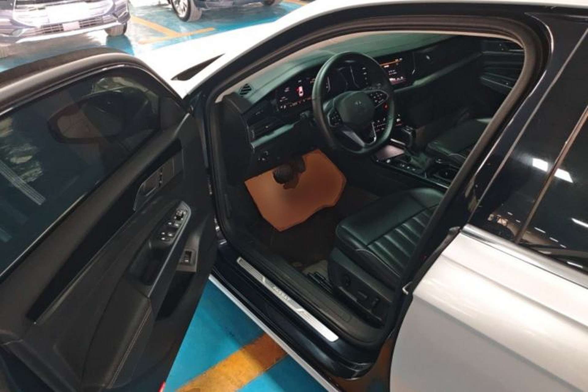 Used Volkswagen Passat 2023 330TSI Starry Elite Edition Driver Seat
