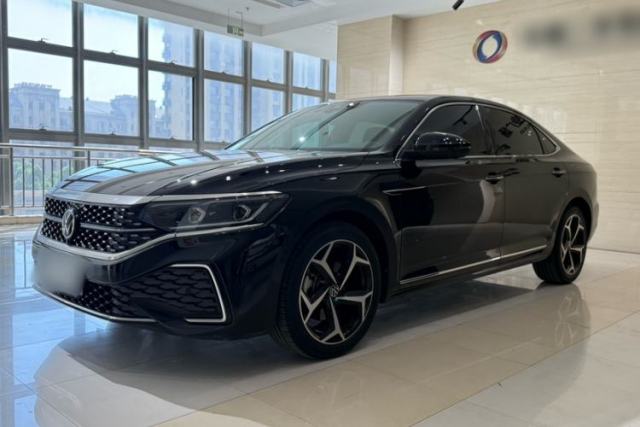 Used Volkswagen Passat 2024 380TSI Starry Dragon Edition
