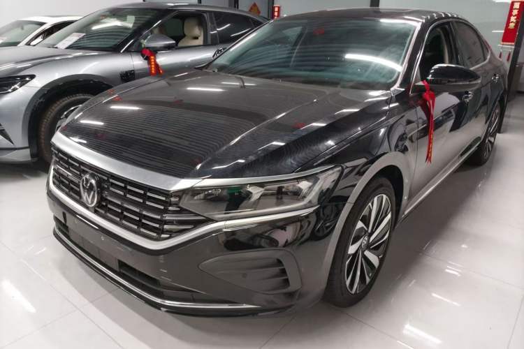 Used Volkswagen Passat 2024 380TSI Dragon Edition Guazi used car, China used car export, Used car for sale, Used  cars, Cheapest cars for sale