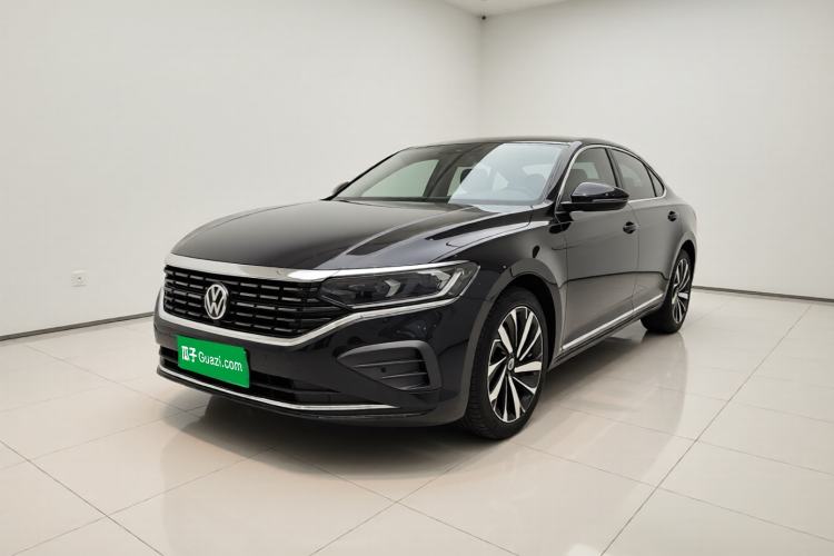 Volkswagen Passat 2024 380TSI Dragon Edition