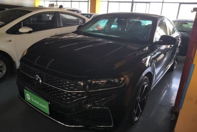 Used Volkswagen Passat 2024 330TSI Starry Elite Edition
