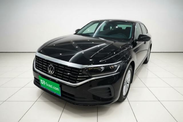 Używany Volkswagen Passat 2024 280TSI Business Edition