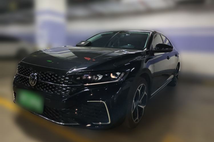 Used Volkswagen Passat 2024 380TSI Starry Dragon Edition Guazi used car, China used car export, Used car for sale, Used cars, Cheapest cars for sale