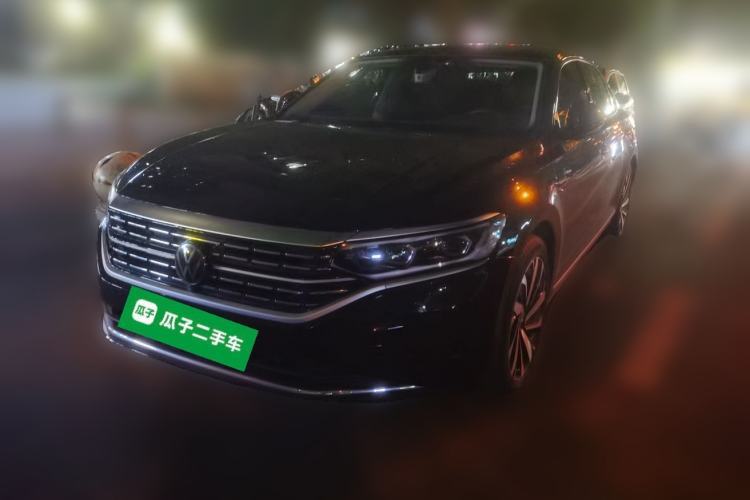 Used Volkswagen Passat 2024 380TSI Dragon Glory Edition Guazi used car, China used car export, Used car for sale, Used  cars, Cheapest cars for sale