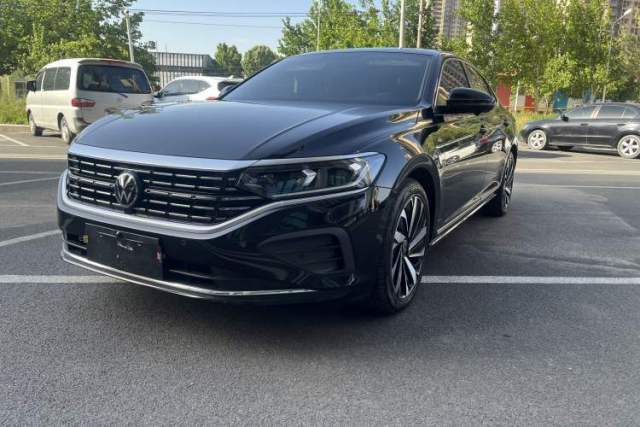 Used Volkswagen Passat 2024 380TSI Dragon Edition