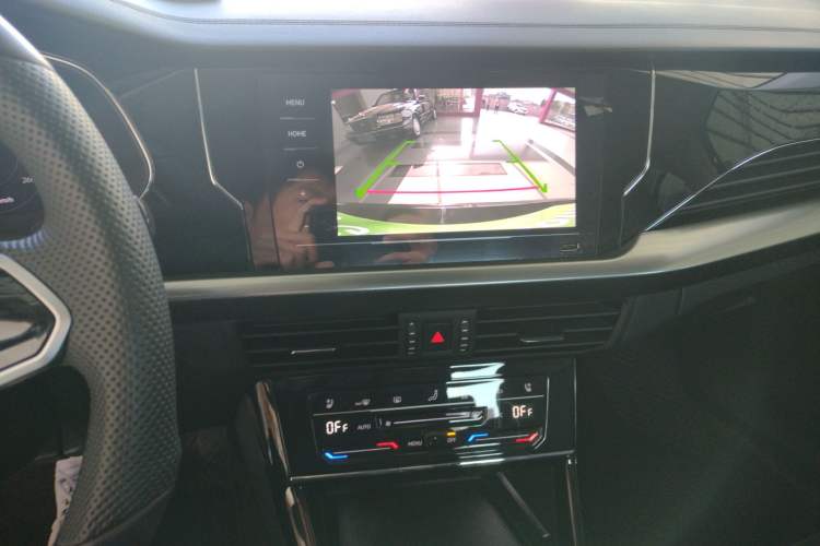 Used Volkswagen Passat 2024 380TSI Starry Elite Edition Audio And AC Panel