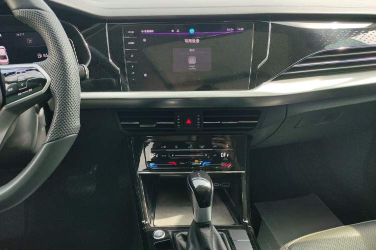 Used Volkswagen Passat 2024 380TSI Starry Luxury Edition Audio And AC Panel