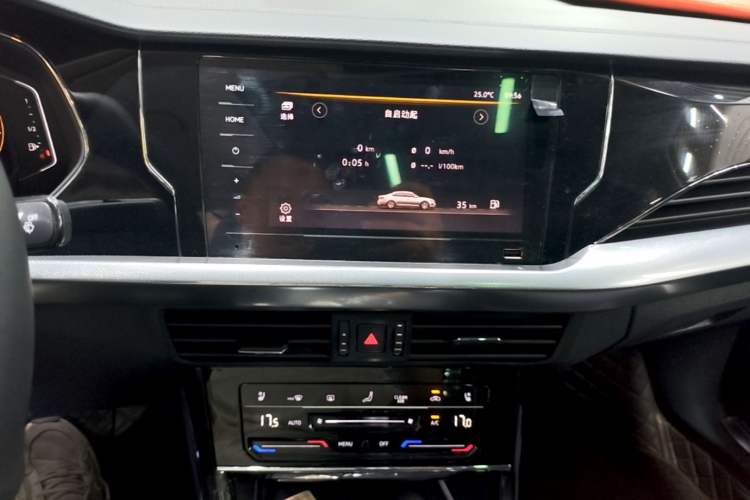 Used Volkswagen Passat 2024 330TSI Starry Elite Edition Audio And AC Panel