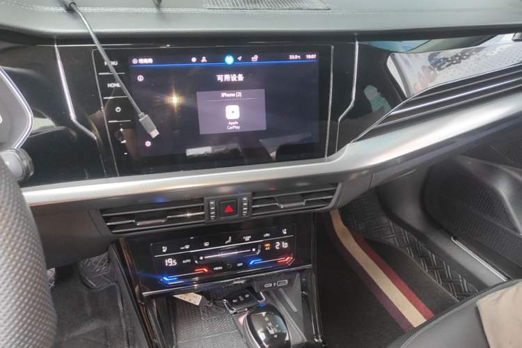 Used Volkswagen Passat 2024 380TSI Starry Luxury Edition Audio And AC Panel