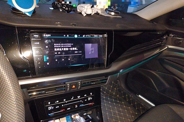 Used Volkswagen Passat 2024 380TSI Starry Luxury Edition Audio And AC Panel