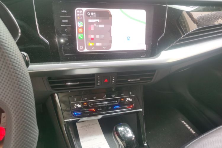Used Volkswagen Passat 2024 380TSI Starry Dragon Edition Audio And AC Panel