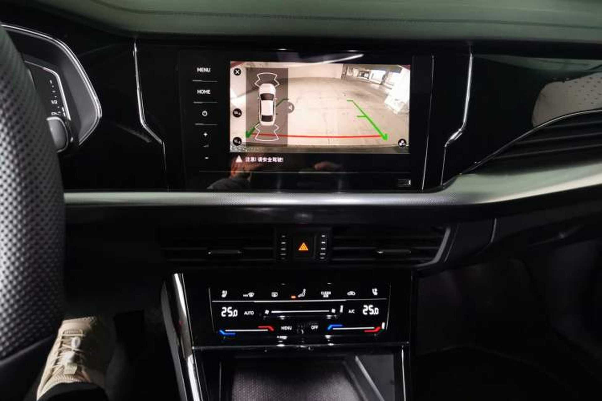 Used Volkswagen Passat 2024 380TSI Starry Dragon Edition Audio And AC Panel