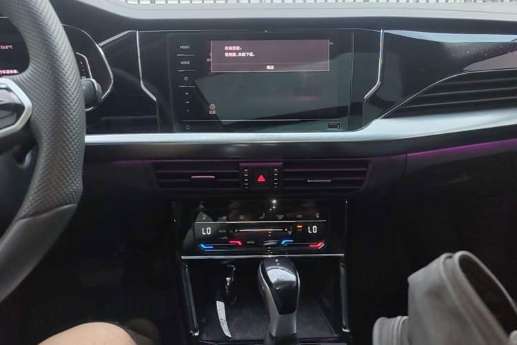 Used Volkswagen Passat 2024 380TSI Starry Dragon Edition Audio And AC Panel
