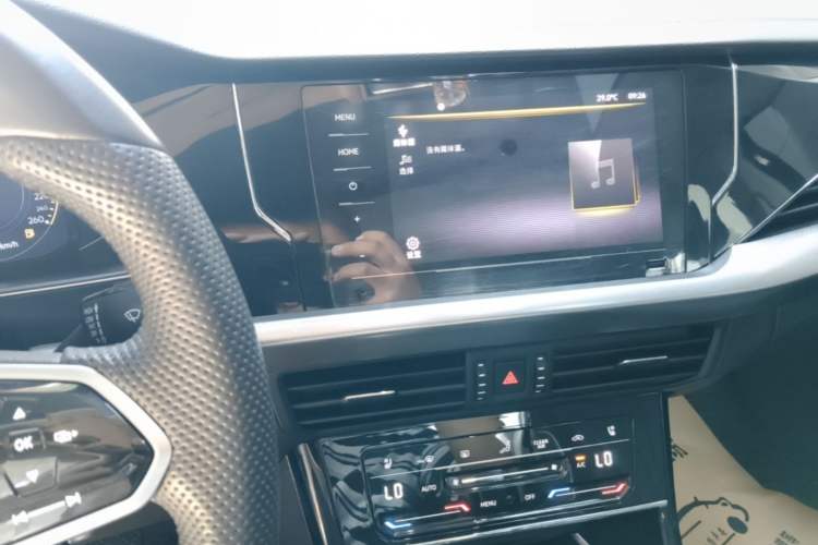 Used Volkswagen Passat 2024 380TSI Starry Elite Edition Audio And AC Panel