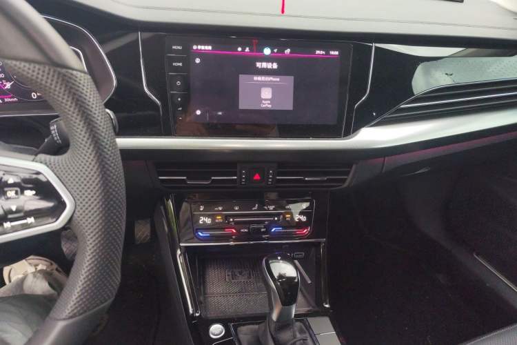 Used Volkswagen Passat 2024 380TSI Starry Dragon Edition Audio And AC Panel