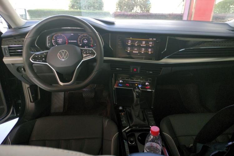 Used Volkswagen Passat 2024 380TSI Starry Elite Edition Center Console