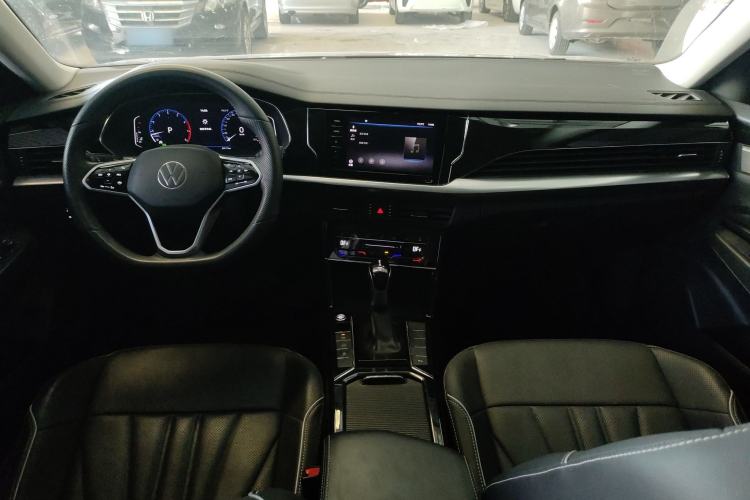 Used Volkswagen Passat 2024 380TSI Starry Dragon Edition Center Console