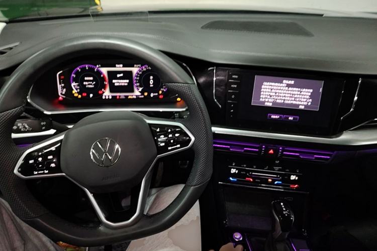 Used Volkswagen Passat 2024 380TSI Starry Dragon Edition Center Console