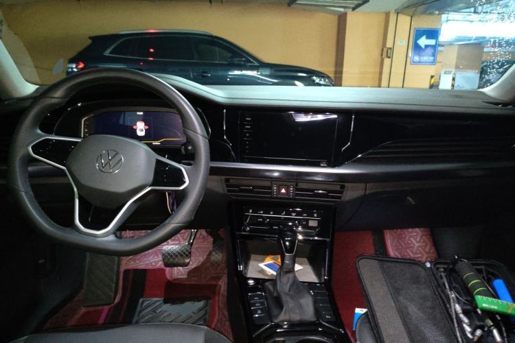 Used Volkswagen Passat 2024 330TSI Starry Elite Edition Center Console