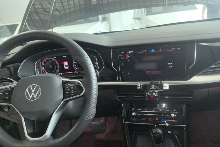 Used Volkswagen Passat 2024 380TSI Starry Luxury Edition Center Console