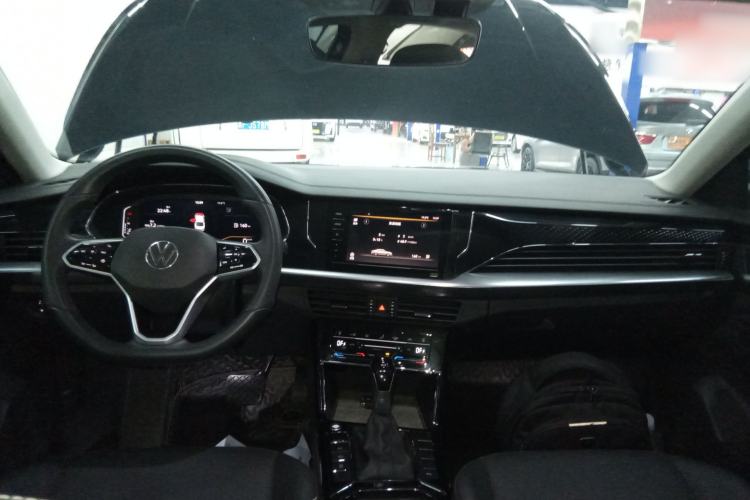 Used Volkswagen Passat 2024 380TSI Starry Elite Edition Center Console