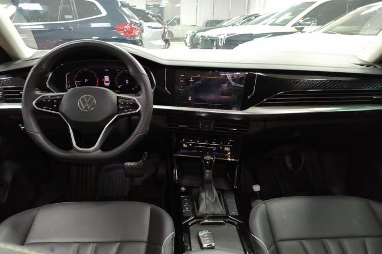 Used Volkswagen Passat 2024 380TSI Starry Dragon Edition Center Console