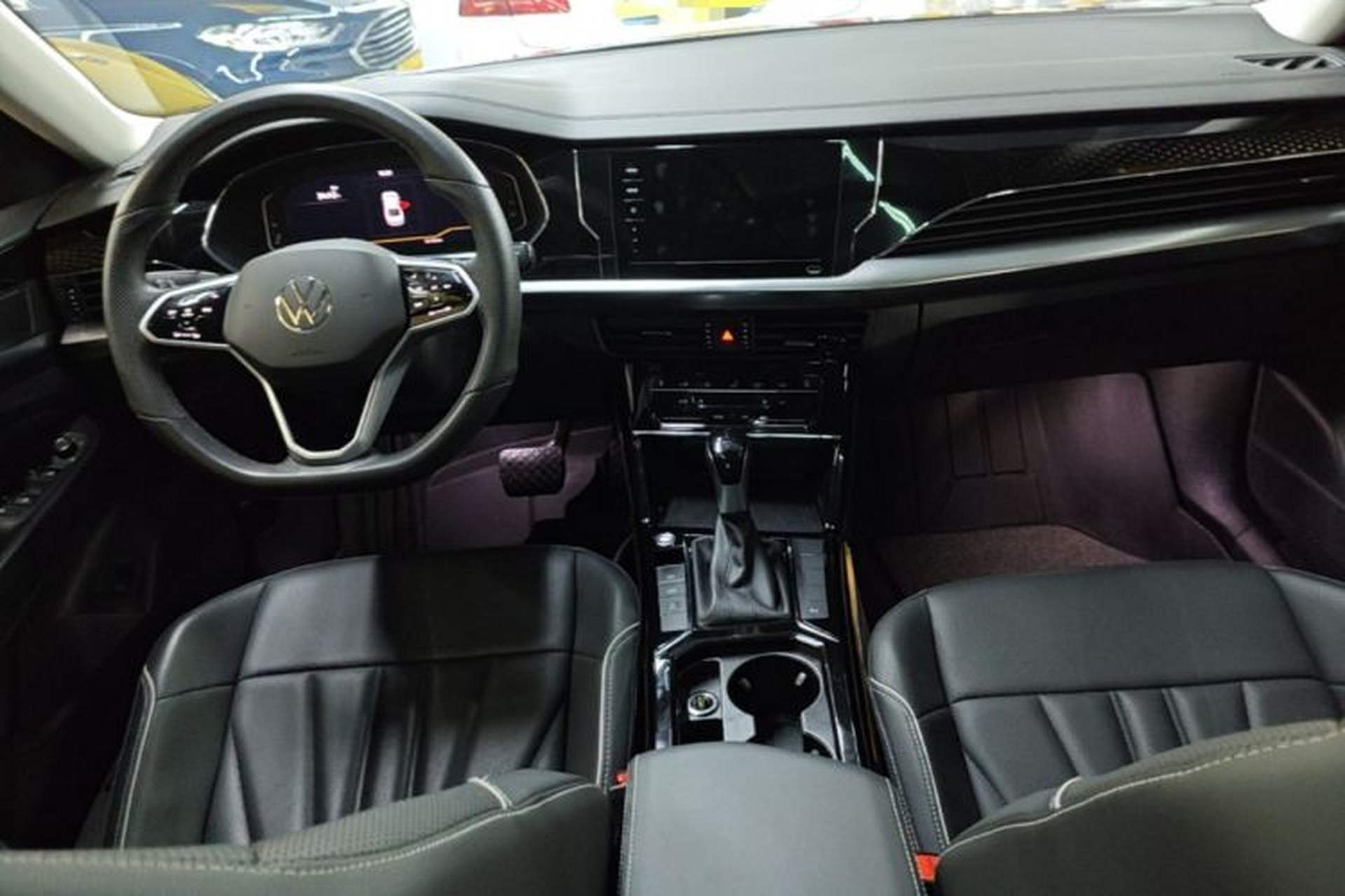 Used Volkswagen Passat 2024 380TSI Starry Elite Edition Center Console