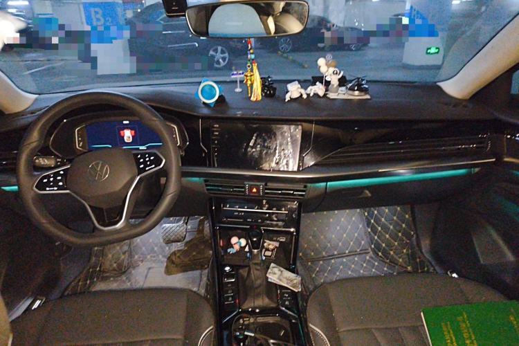 Used Volkswagen Passat 2024 380TSI Starry Luxury Edition Center Console