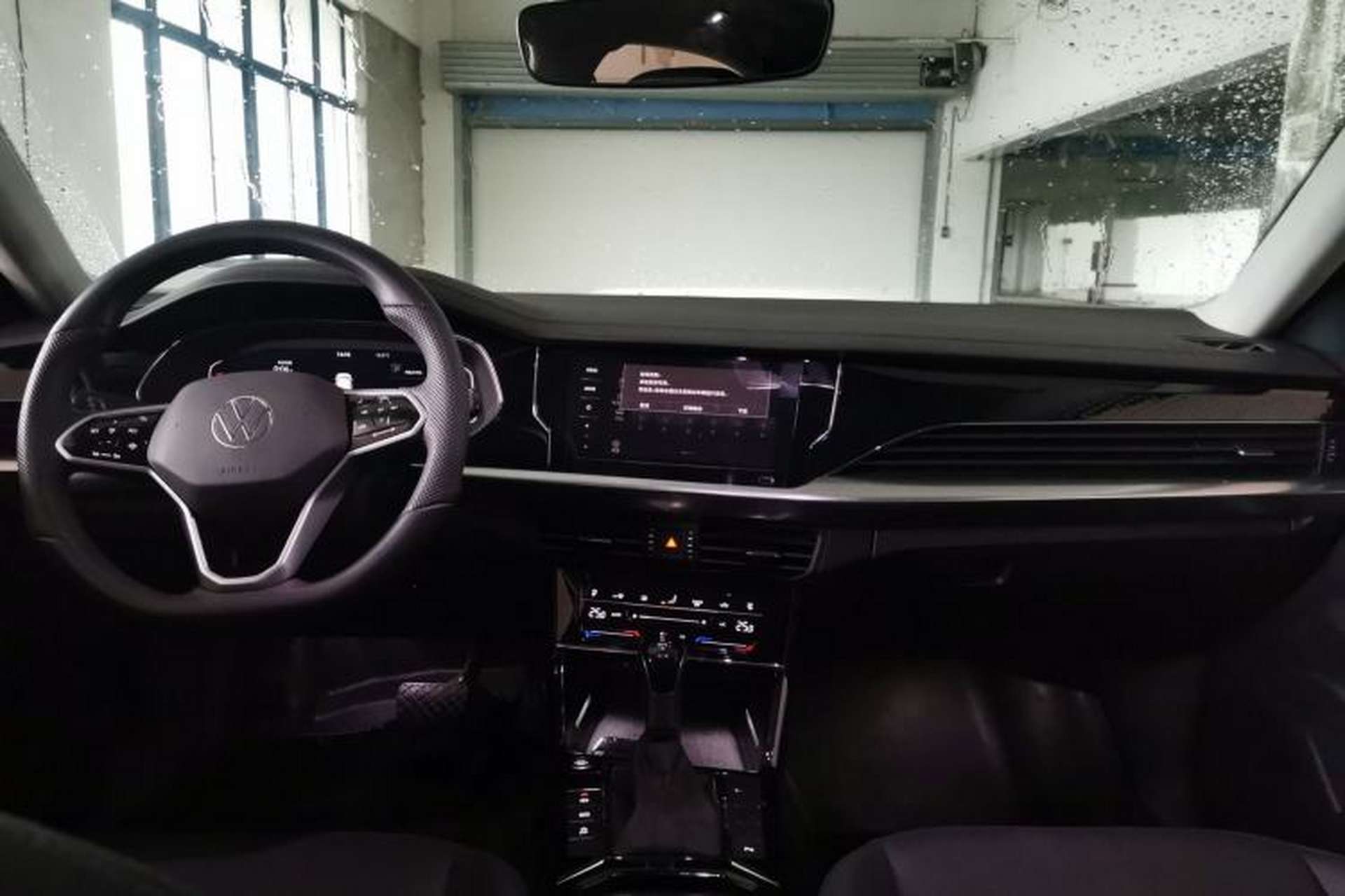 Used Volkswagen Passat 2024 380TSI Starry Dragon Edition Center Console