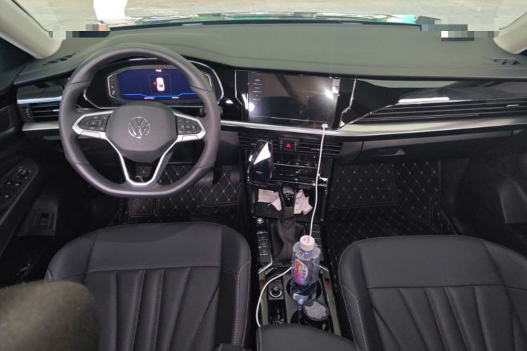 Used Volkswagen Passat 2024 380TSI Starry Dragon Edition Center Console