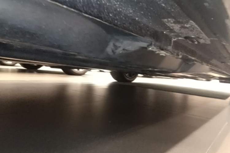 Used Volkswagen Passat 2024 380TSI Elite Edition Chassis Rear Right