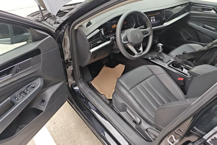 Used Volkswagen Passat 2024 280TSI Business Edition Driver Seat