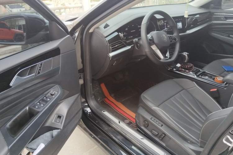 Used Volkswagen Passat 2024 380TSI Luxury Edition Driver Seat