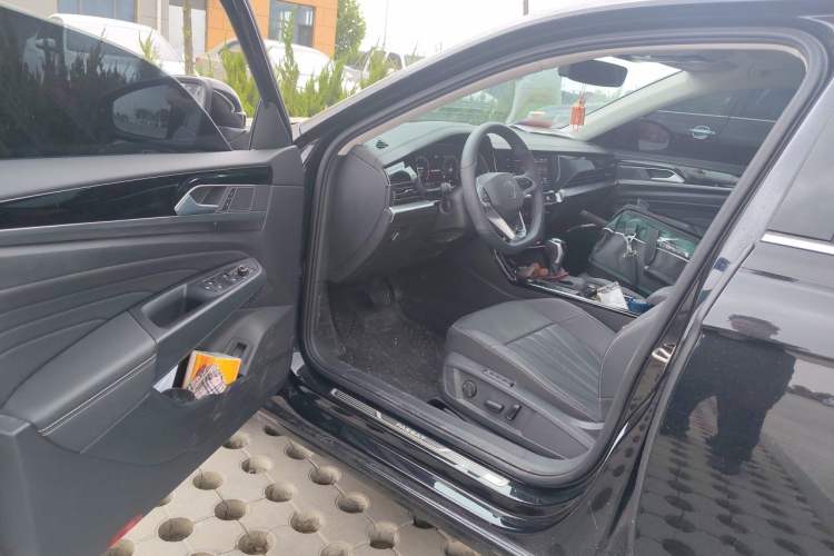 Used Volkswagen Passat 2024 330TSI Starry Elite Edition Driver Seat