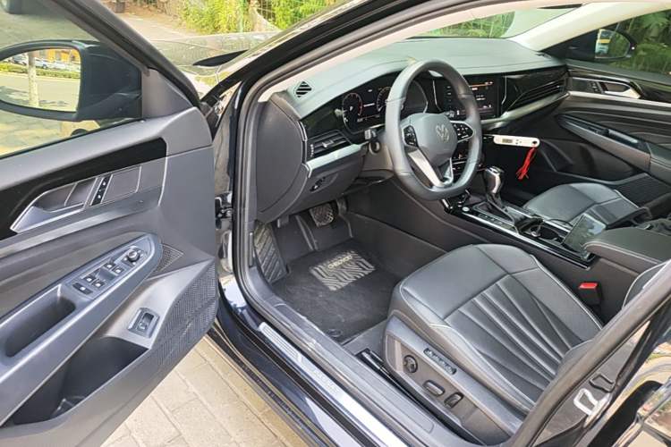 Used Volkswagen Passat 2024 380TSI Starry Elite Edition Driver Seat