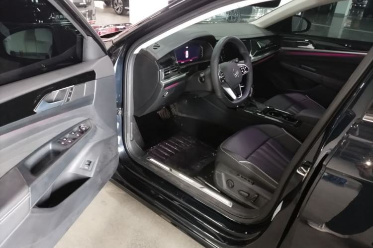Used Volkswagen Passat 2024 380TSI Starry Luxury Edition Driver Seat