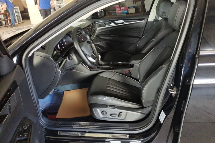 Used Volkswagen Passat 2024 330TSI Starry Elite Edition Driver Seat