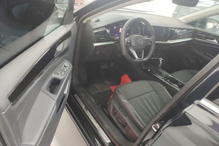 Used Volkswagen Passat 2024 330TSI Starry Elite Edition Driver Seat