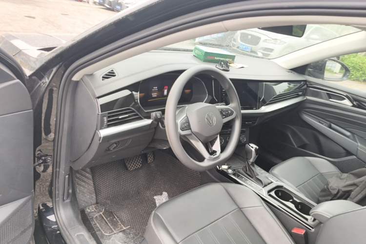 Used Volkswagen Passat 2024 280TSI Business Edition Driver Seat
